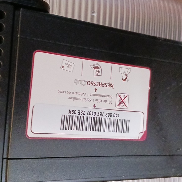 Nespresso VertuoLine Coffee Machine - Picture 8 of 11